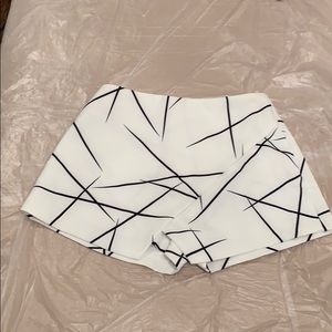 Black and white skort